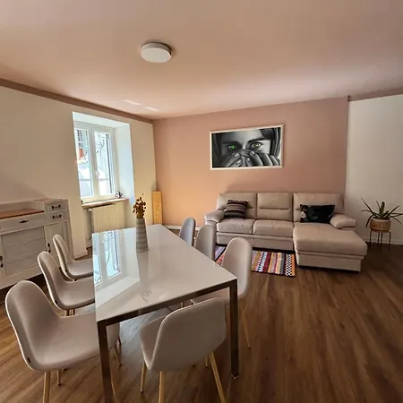 Casa Eliana Luna Apartment Meina