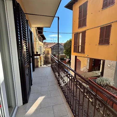 Apartment Casa Eliana Luna Meina