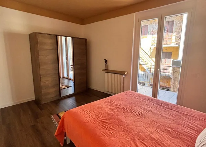 Casa Eliana Luna * Meina